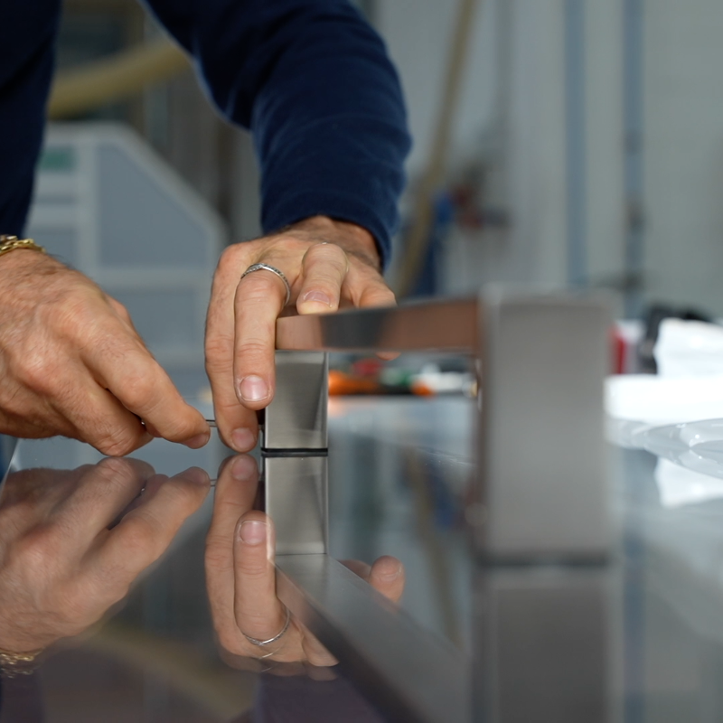 Maniglia per porta scorrevole